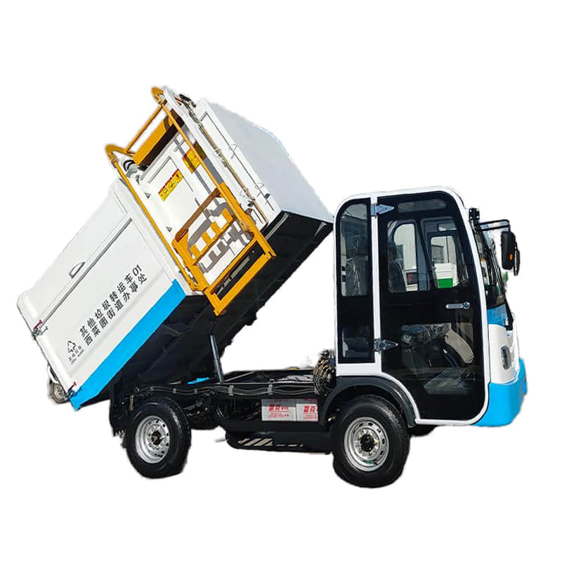 Cleaning truck